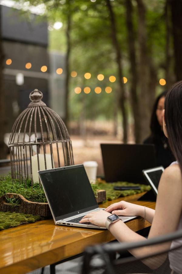 7744 Ranch Glamping Resort Austin Buitenkant foto