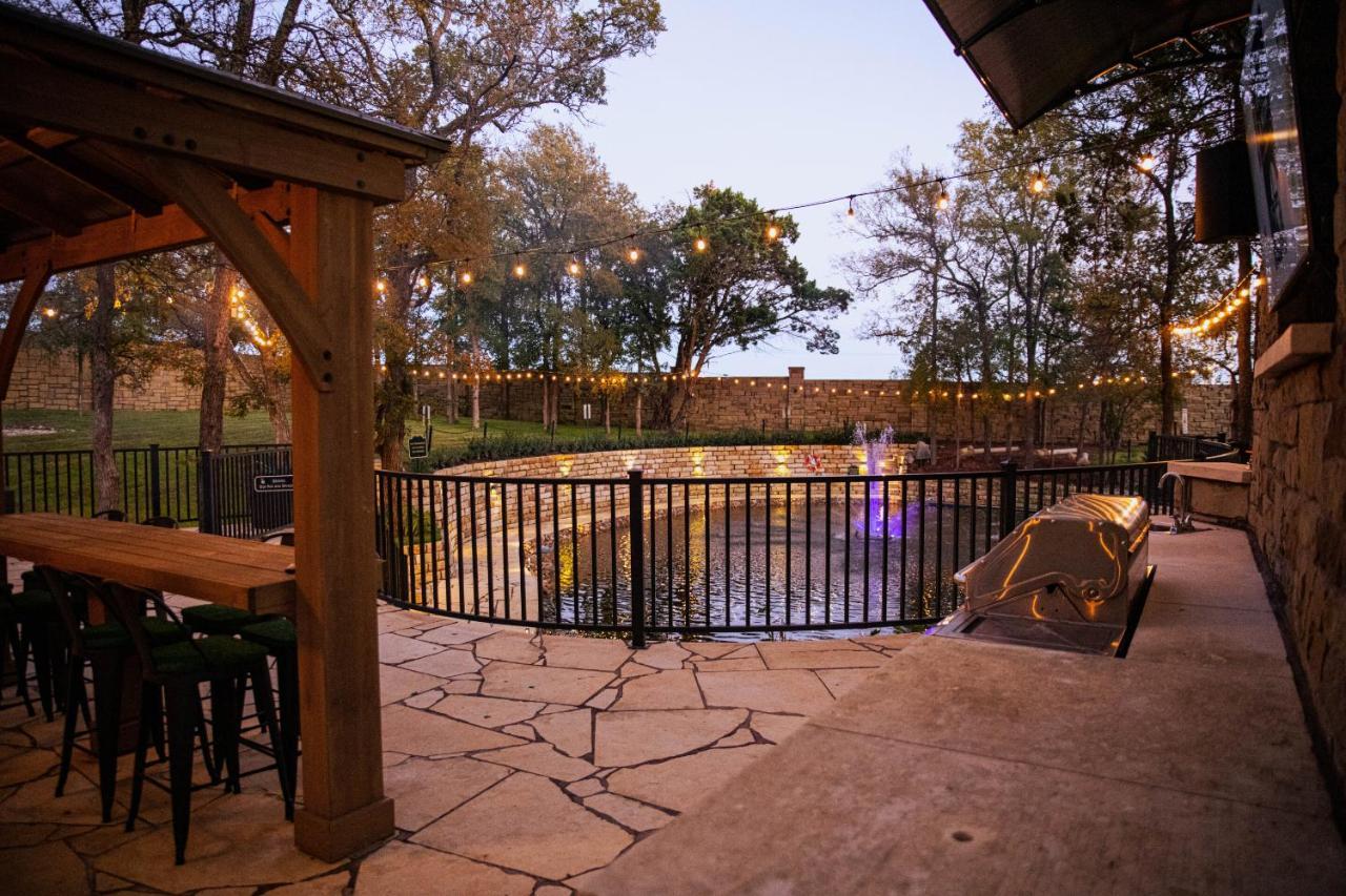 7744 Ranch Glamping Resort Austin Buitenkant foto